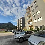 Flat Piscina Ar Vaga 5Min Recreio Prox Ct Flamengo