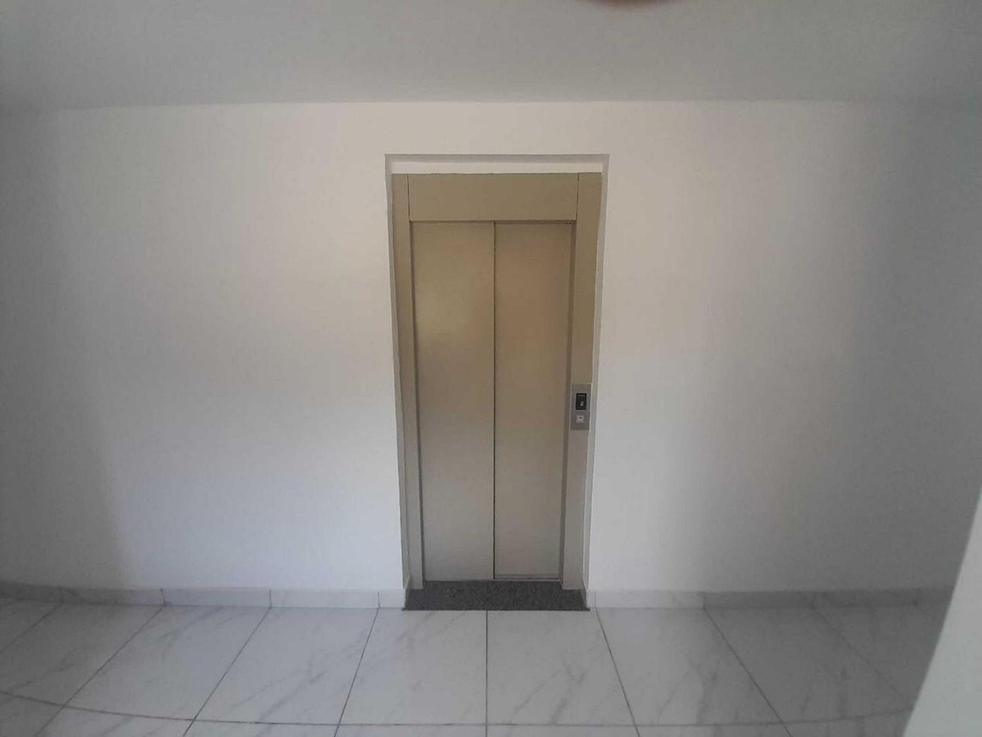 Flat Piscina Ar Vaga 5min Recreio Prox Ct Flamengo Apartment